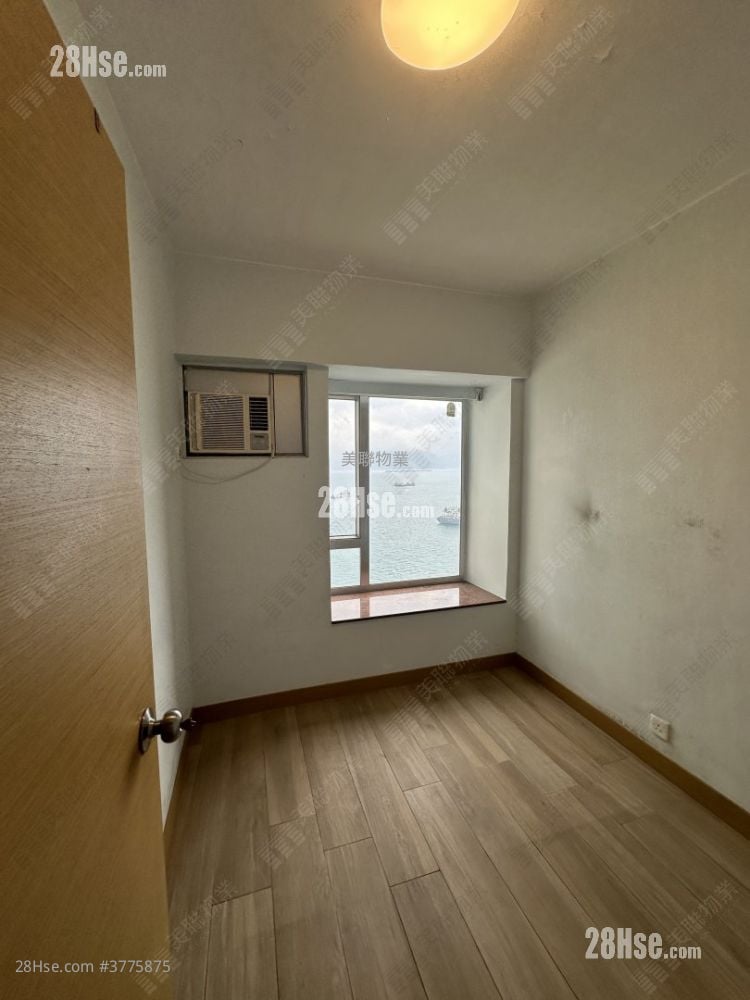 Marina Garden Sell 3 Bedrooms 646 ft²