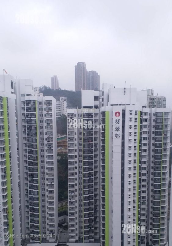 New Kwai Fong Gardens Sell 2 Bedrooms 418 ft²