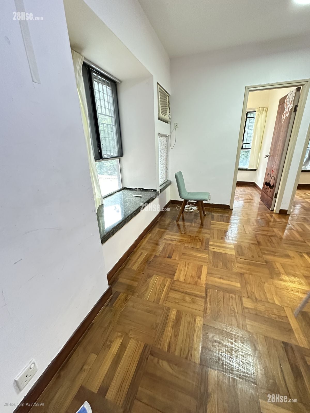 翠景花园 售盘 420 平方尺