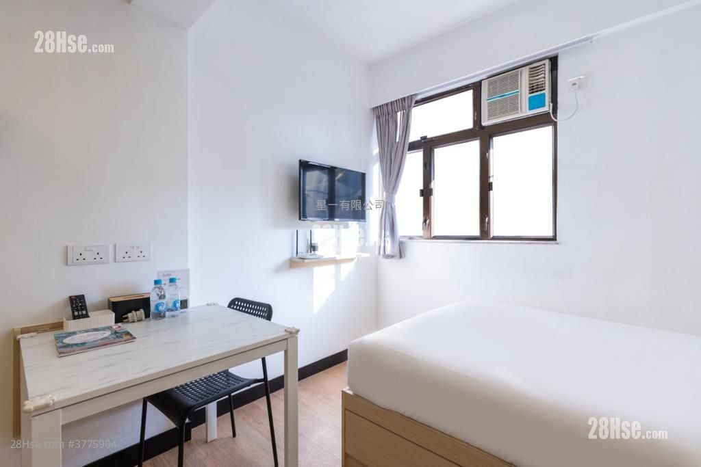 Wai On Building Rental Studio , 1 Bathroom 160 ft²