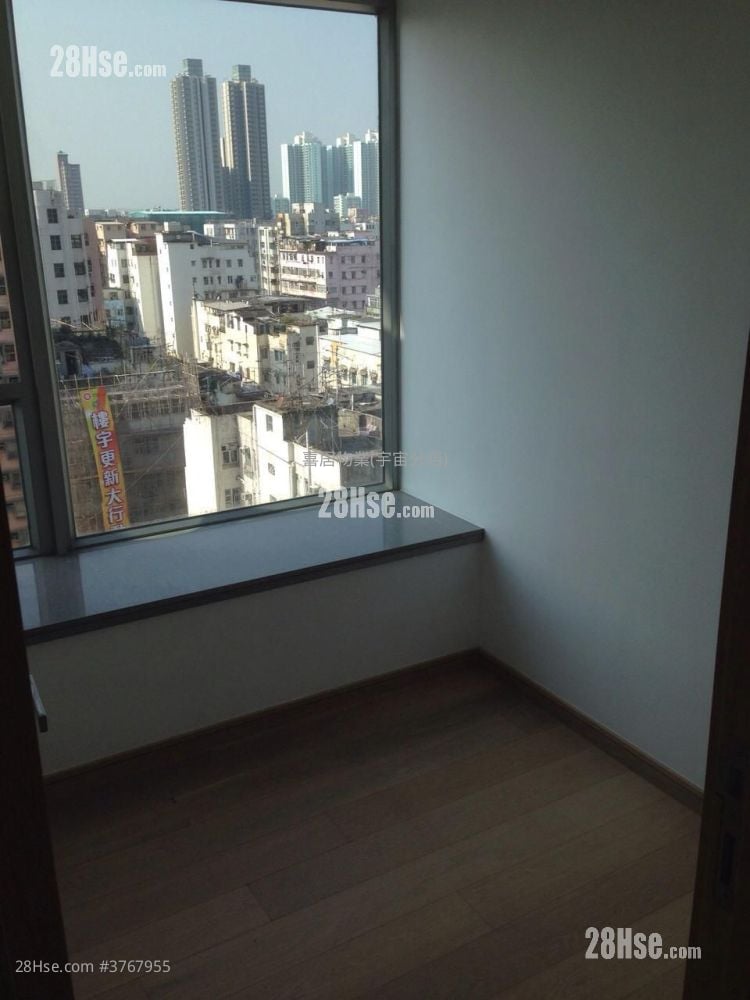 Highpoint Sell 2 Bedrooms , 1 Bathroom 425 ft²