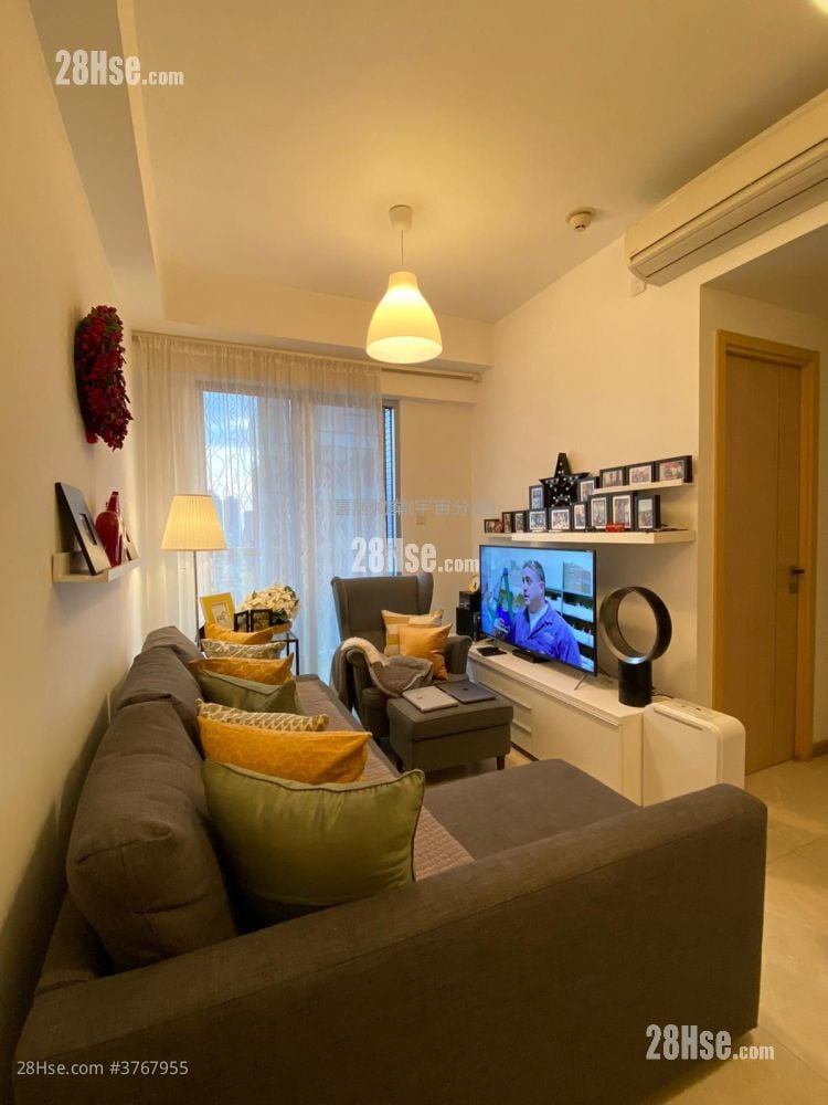 Highpoint Sell 2 Bedrooms , 1 Bathroom 425 ft²