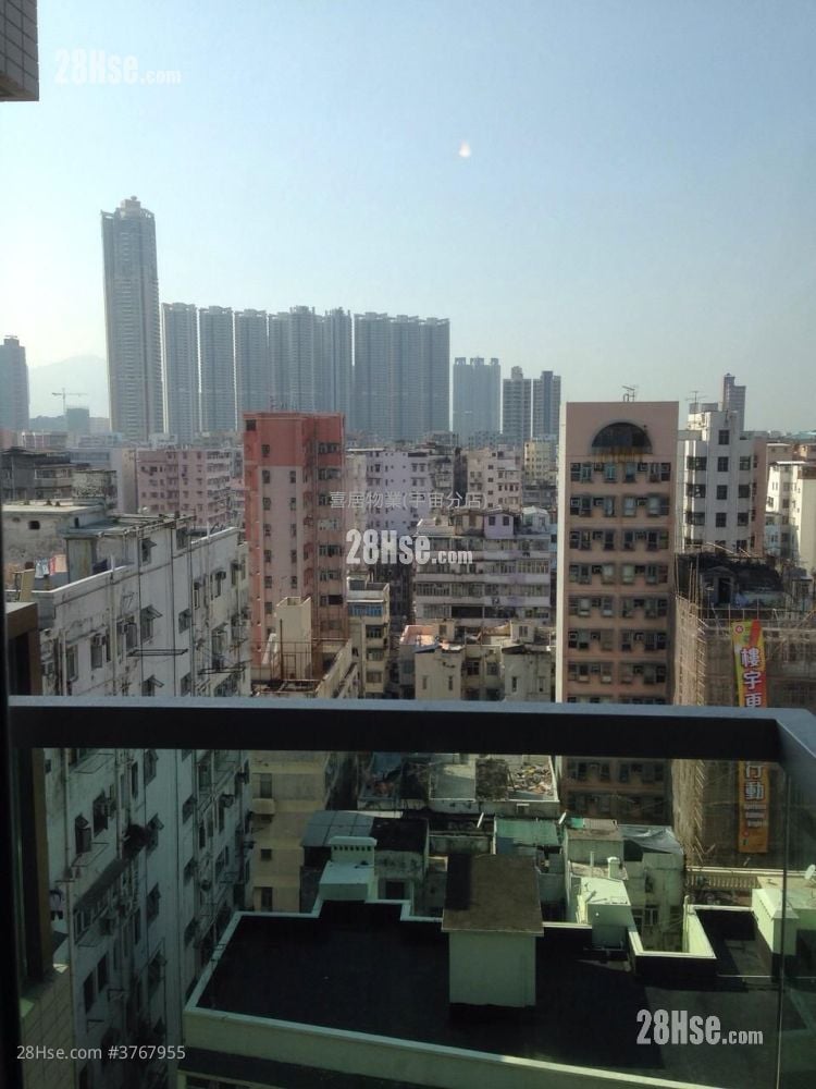 Highpoint Sell 2 Bedrooms , 1 Bathroom 425 ft²