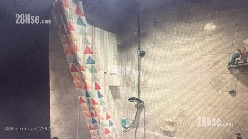 Whampoa Garden Sell 3 Bedrooms 639 ft²