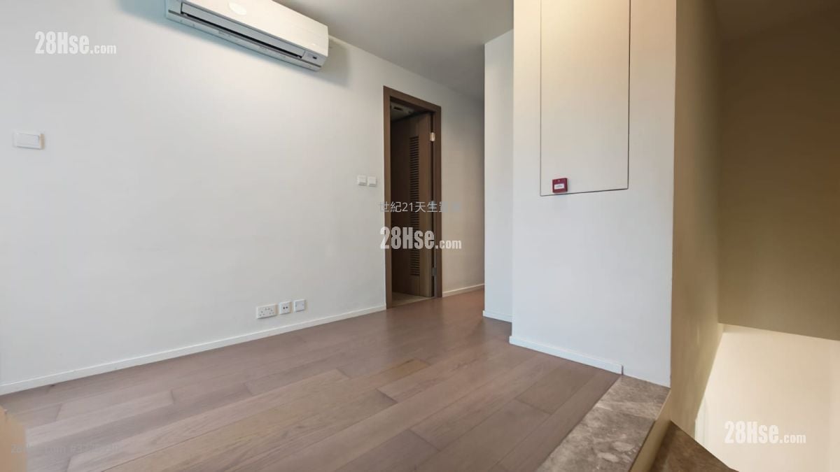 The Carmel Rental 5+ Bedrooms , 4 Bathrooms 1,728 ft²