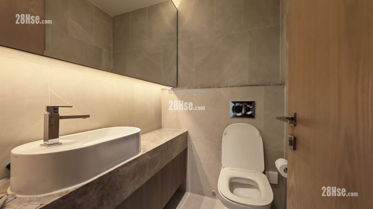 The Carmel Rental 5+ Bedrooms , 4 Bathrooms 1,728 ft²