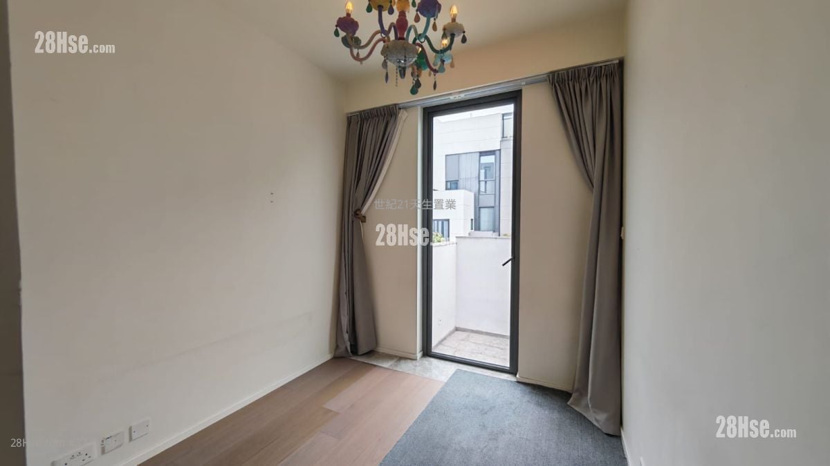 The Carmel Rental 5+ Bedrooms , 4 Bathrooms 1,728 ft²