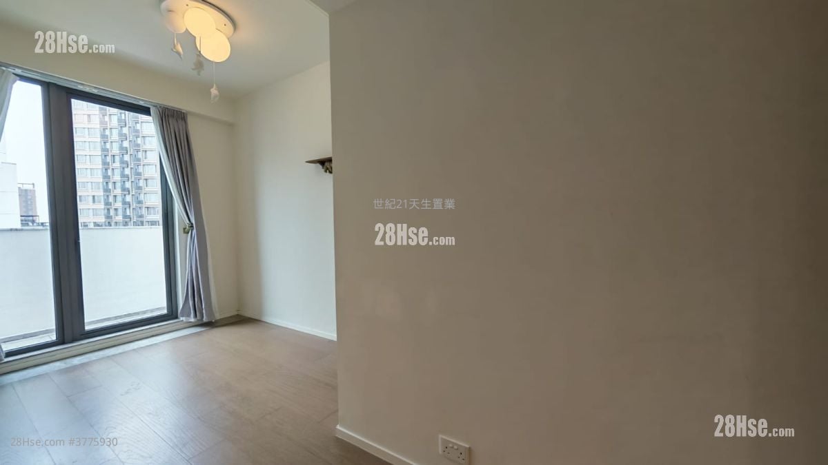 The Carmel Rental 5+ Bedrooms , 4 Bathrooms 1,728 ft²