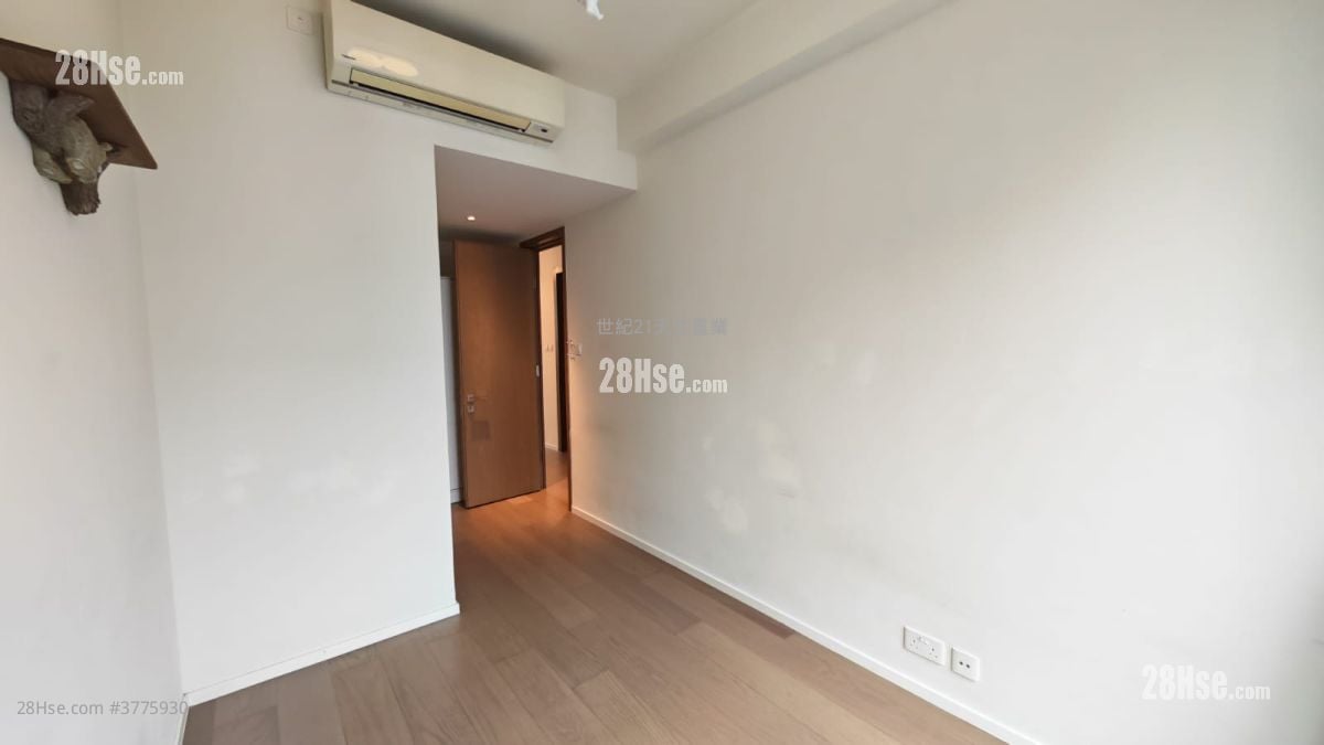 The Carmel Rental 5+ Bedrooms , 4 Bathrooms 1,728 ft²