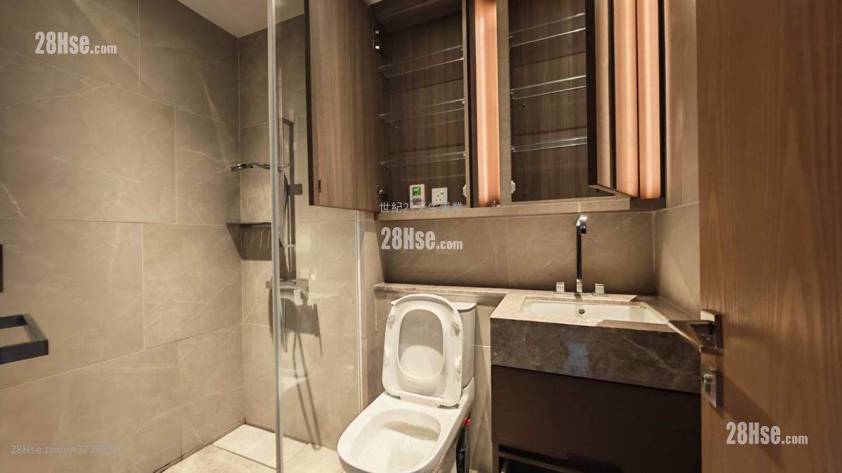 The Carmel Rental 5+ Bedrooms , 4 Bathrooms 1,728 ft²