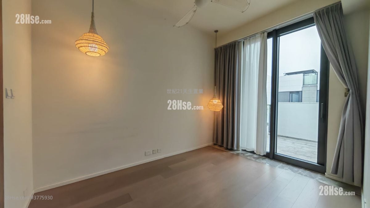 The Carmel Rental 5+ Bedrooms , 4 Bathrooms 1,728 ft²