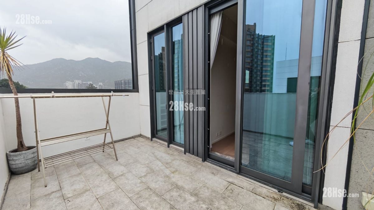 The Carmel Rental 5+ Bedrooms , 4 Bathrooms 1,728 ft²