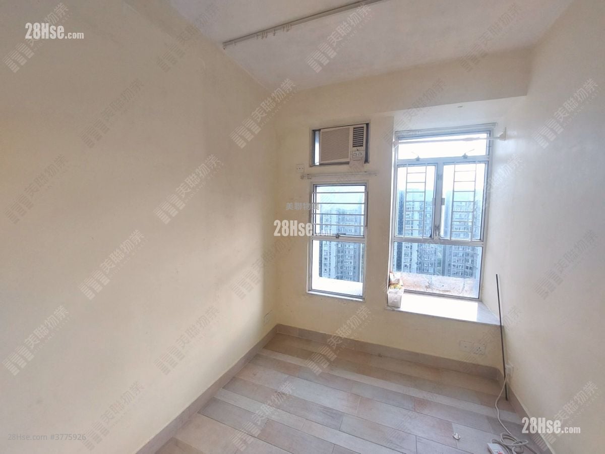 Sceneway Garden Sell 3 Bedrooms , 1 Bathroom 614 ft²