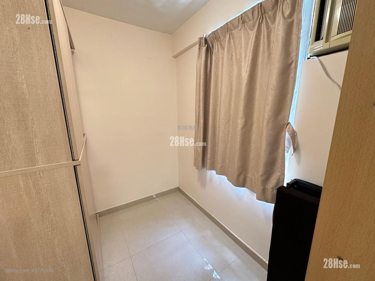 沙田第一城 售盘 327 平方尺