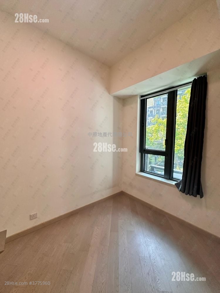 Wetland Seasons Park Sell 1 Bedroom 318 ft²