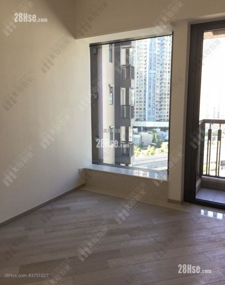 The Wings Sell 3 Bedrooms 666 ft²