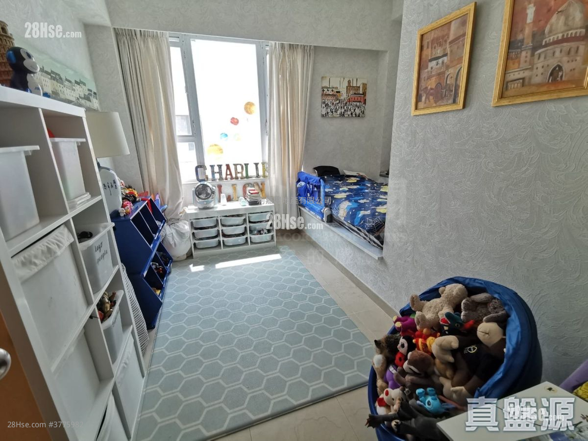 Beaulieu Peninsula Sell 4 Bedrooms 1,631 ft²