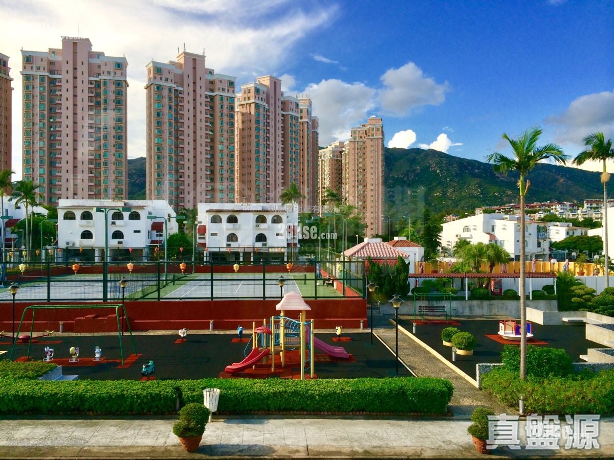 Beaulieu Peninsula Sell 4 Bedrooms 1,631 ft²