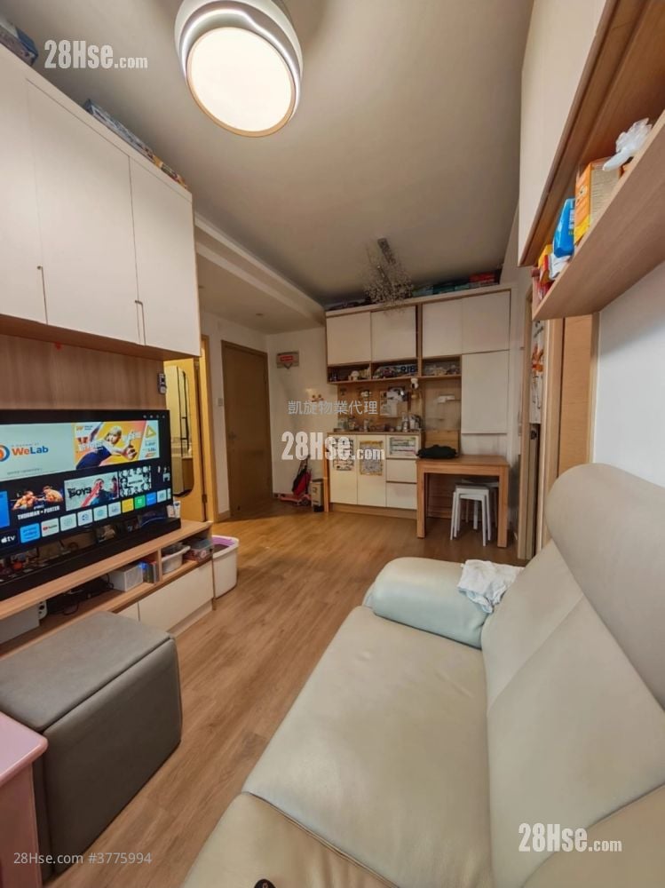 Fung Yuen Building Sell 2 Bedrooms , 1 Bathroom 336 ft²