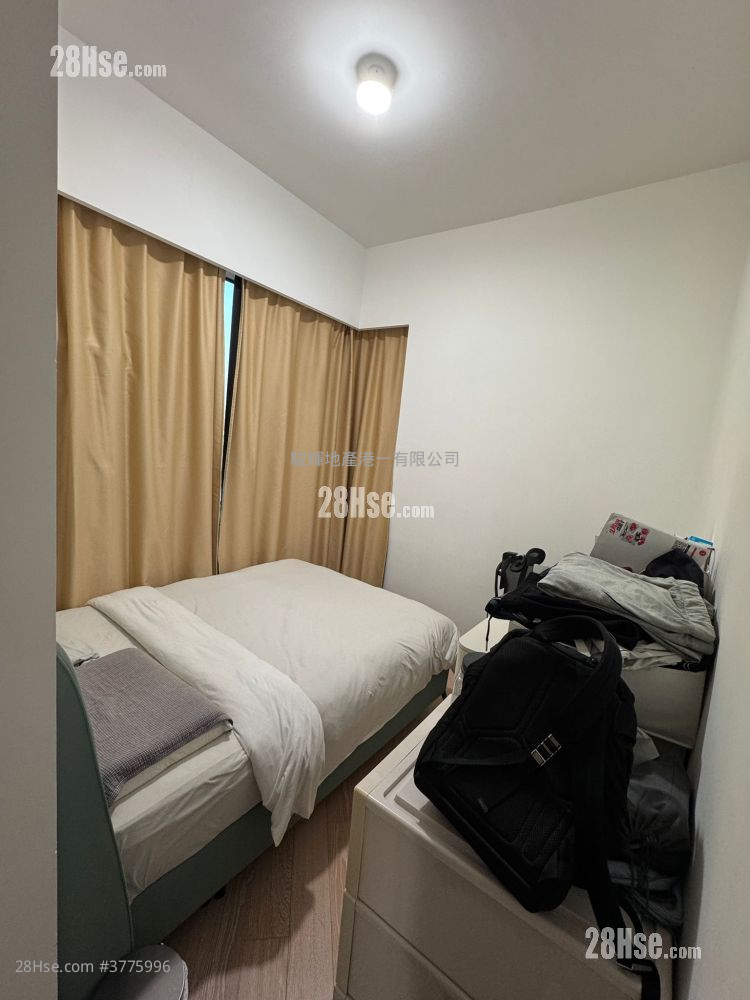 The Cullinan Sell 4 Bedrooms , 2 Bathrooms 1,396 ft²