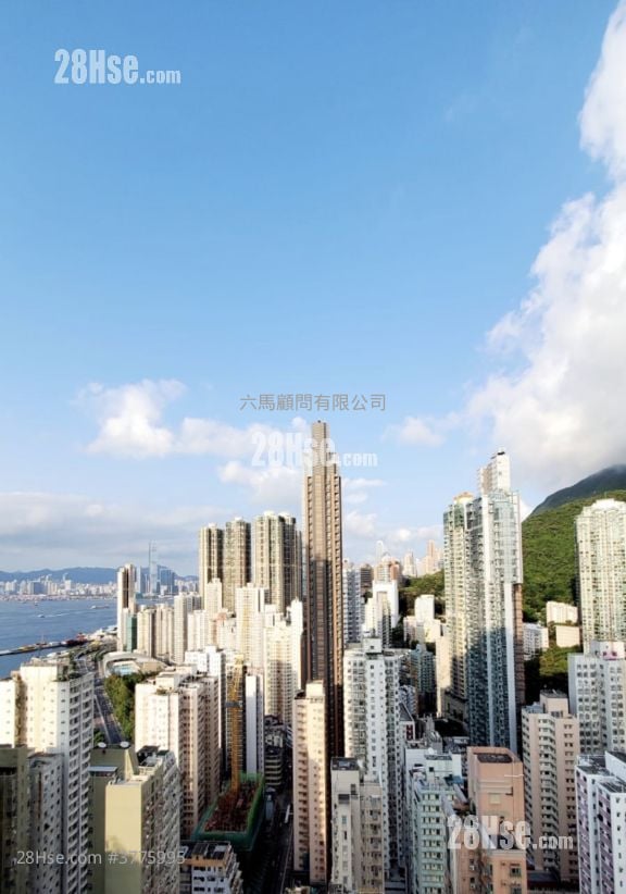 The Merton Sell 2 Bedrooms , 1 Bathroom 530 ft²