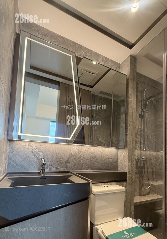 Twin Victoria Rental 1 Bedroom , 1 Bathroom 305 ft²