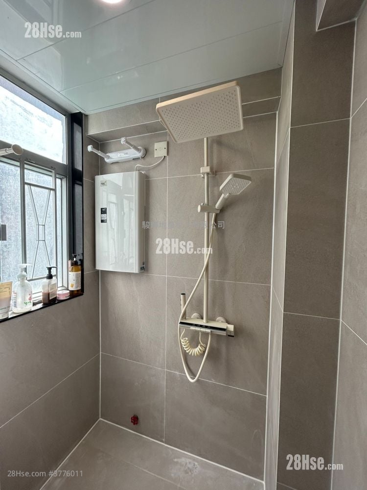 King's Mansion Sell 2 Bedrooms , 2 Bathrooms 438 ft²