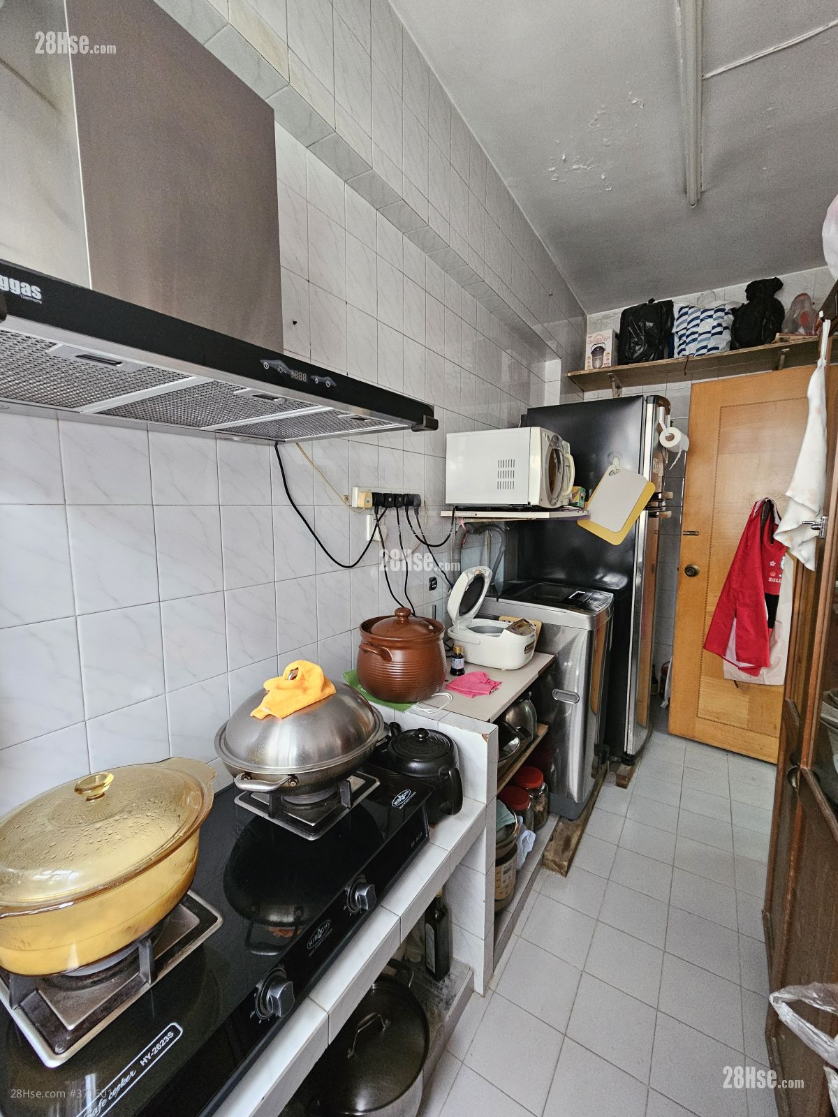 唐楼 售盘 4 房 , 1 浴室 821 平方尺