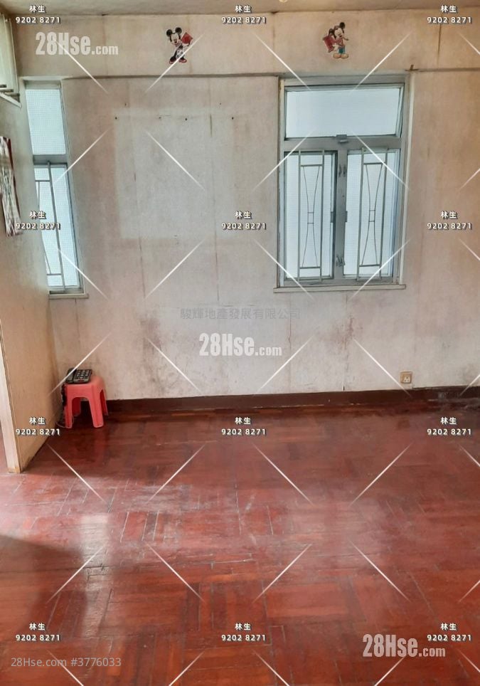 Shun Lee Building Sell 2 Bedrooms , 1 Bathroom 382 ft²