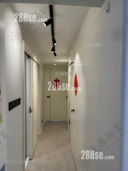 Whampoa Garden Sell 3 Bedrooms 853 ft²