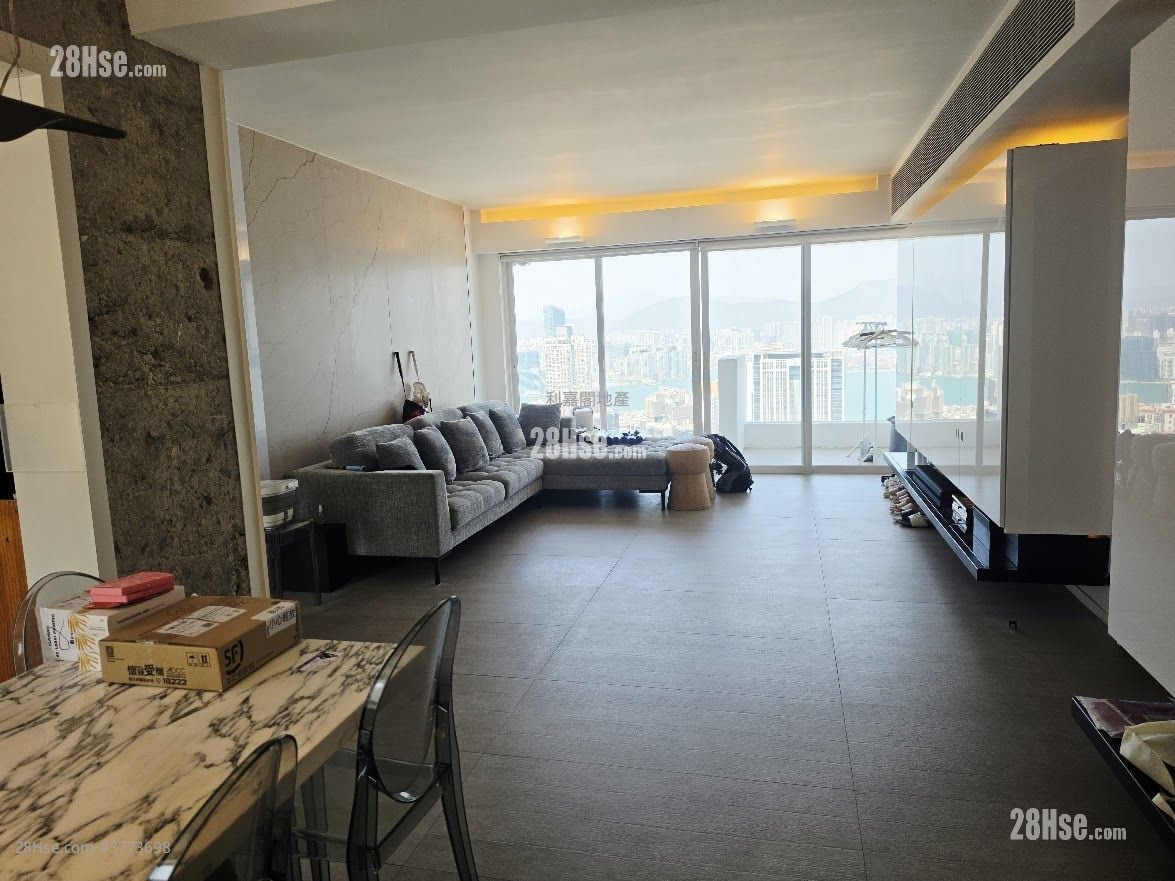 Kingsford Gardens Sell 2 Bedrooms , 3 Bathrooms 1,313 ft²