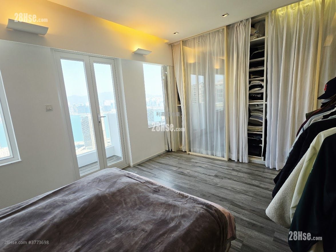 Kingsford Gardens Sell 2 Bedrooms , 3 Bathrooms 1,313 ft²