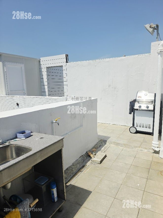 Kingsford Gardens Sell 2 Bedrooms , 3 Bathrooms 1,313 ft²