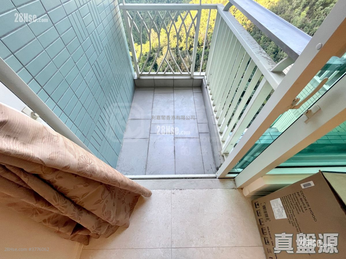 The Beaumount Sell 2 Bedrooms , 1 Bathroom 499 ft²