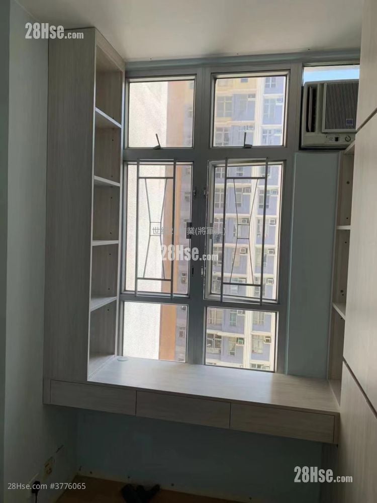 Choi Ming Court Sell 506 ft²