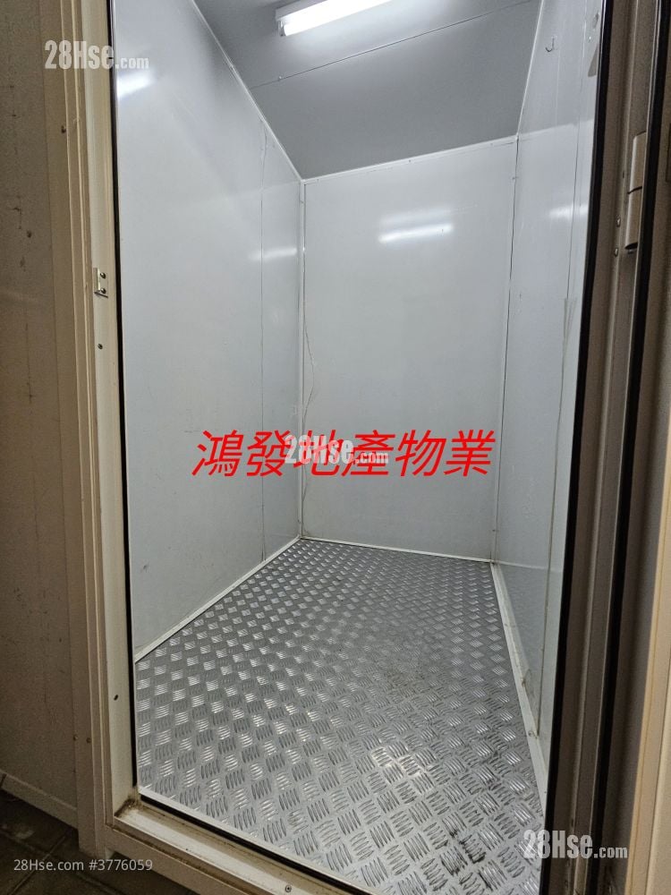 Garden Heights Sell 2 Bedrooms , 1 Bathroom 168 ft²