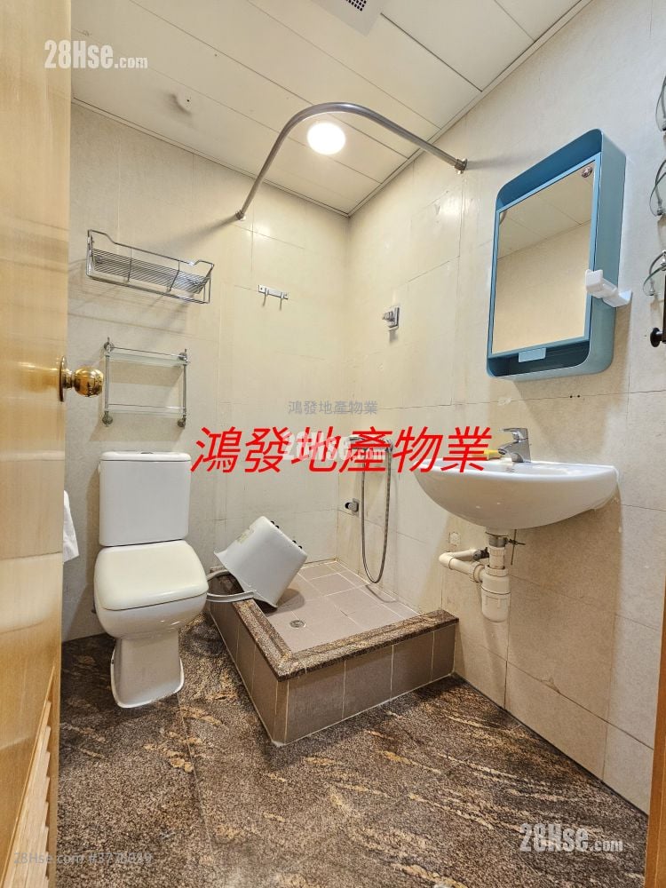 Garden Heights Sell 2 Bedrooms , 1 Bathroom 168 ft²