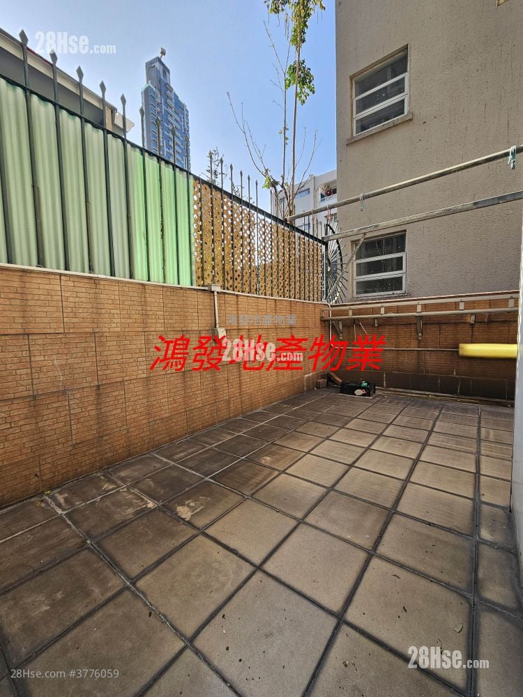 Garden Heights Sell 2 Bedrooms , 1 Bathroom 168 ft²