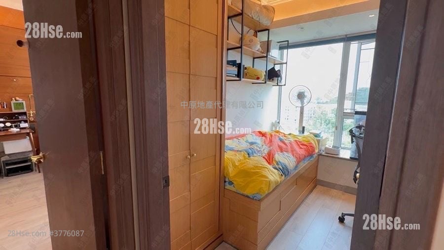 Symphony Bay Sell 3 Bedrooms 1,326 ft²