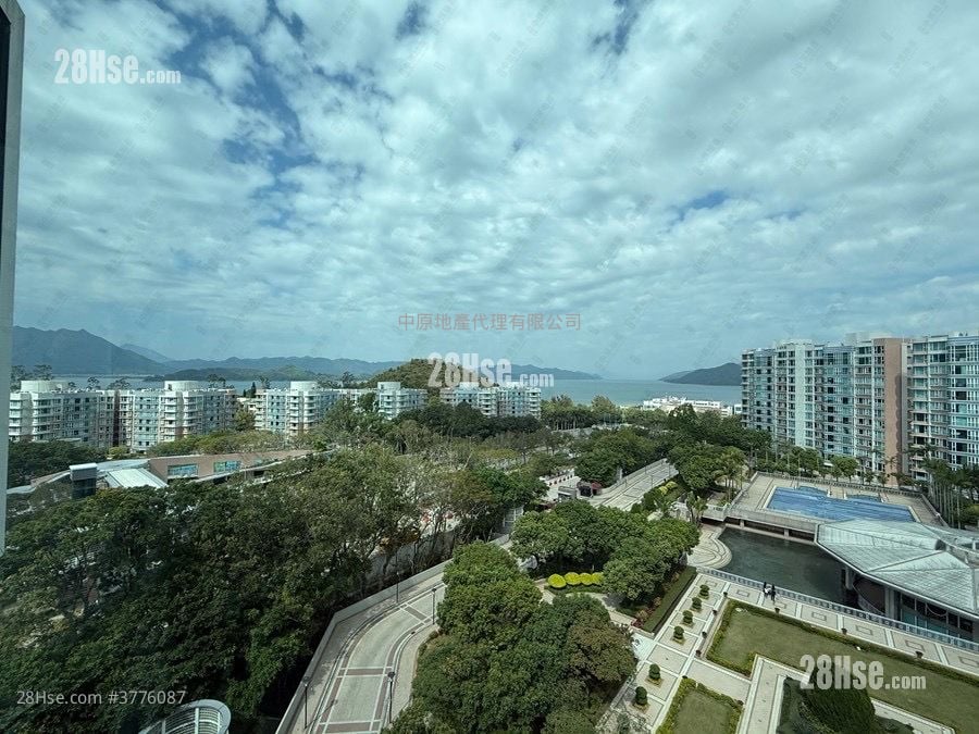 Symphony Bay Sell 3 Bedrooms 1,326 ft²