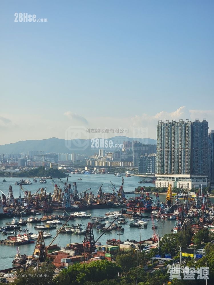 Sorrento Sell 3 Bedrooms , 2 Bathrooms 849 ft²