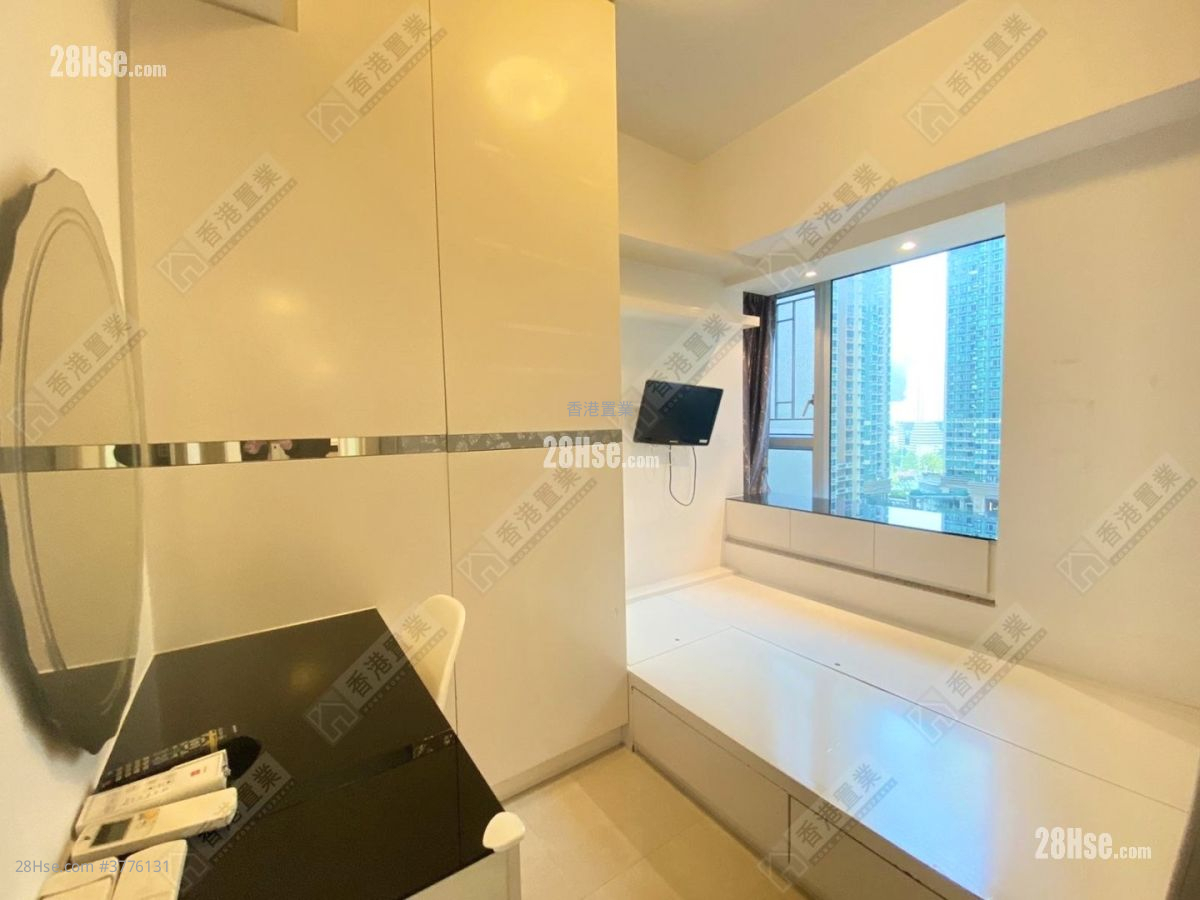 Banyan Garden Sell 2 Bedrooms , 1 Bathroom 473 ft²