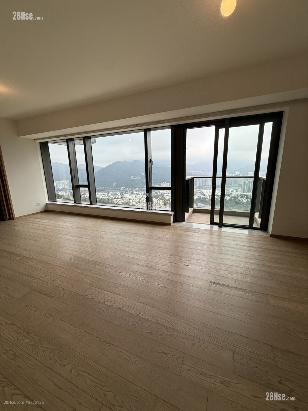 尚珩 售盘 3 房 1,554 平方尺