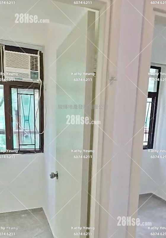 Mandarin Court Sell 2 Bedrooms , 1 Bathroom 276 ft²