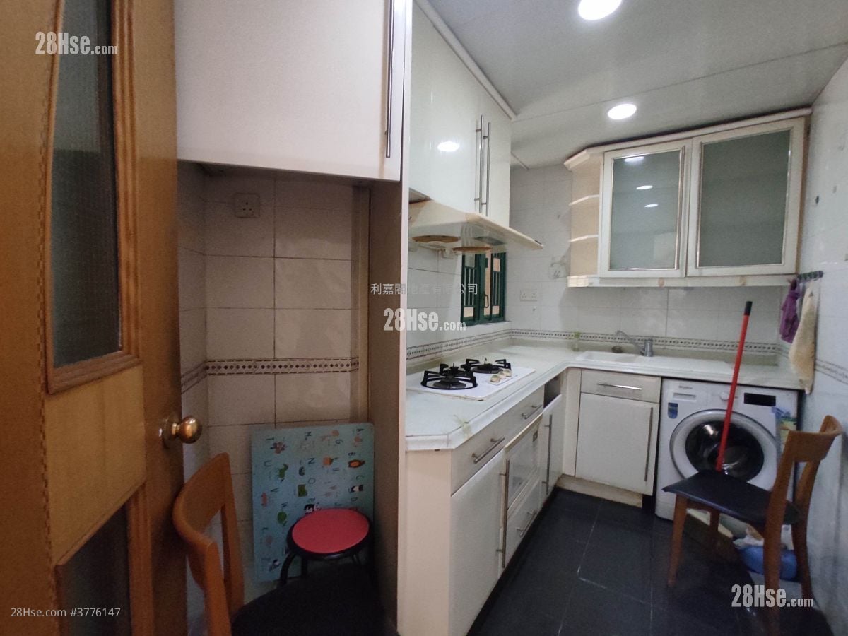 Nerine Cove Sell 2 Bedrooms 524 ft²