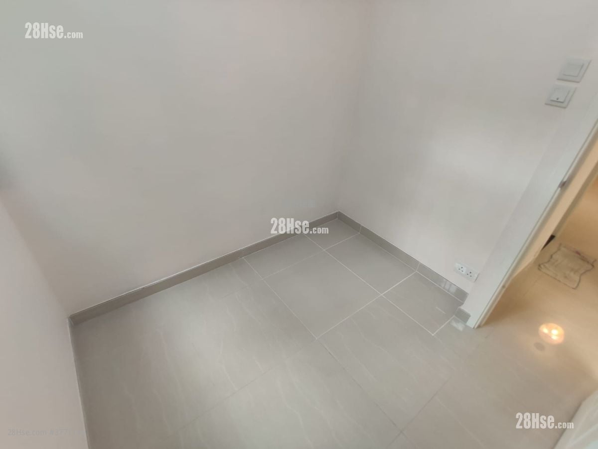 广林苑 售盘 2 房 , 1 浴室 441 平方尺