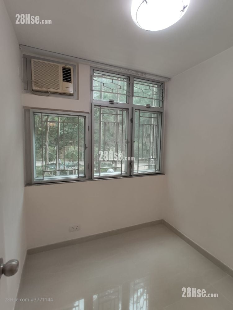 广林苑 售盘 2 房 , 1 浴室 441 平方尺