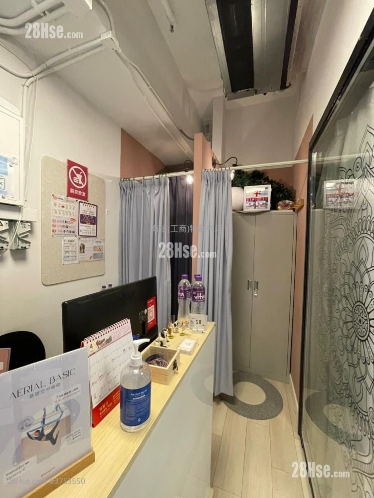 The Globe Rental 1 Toilet