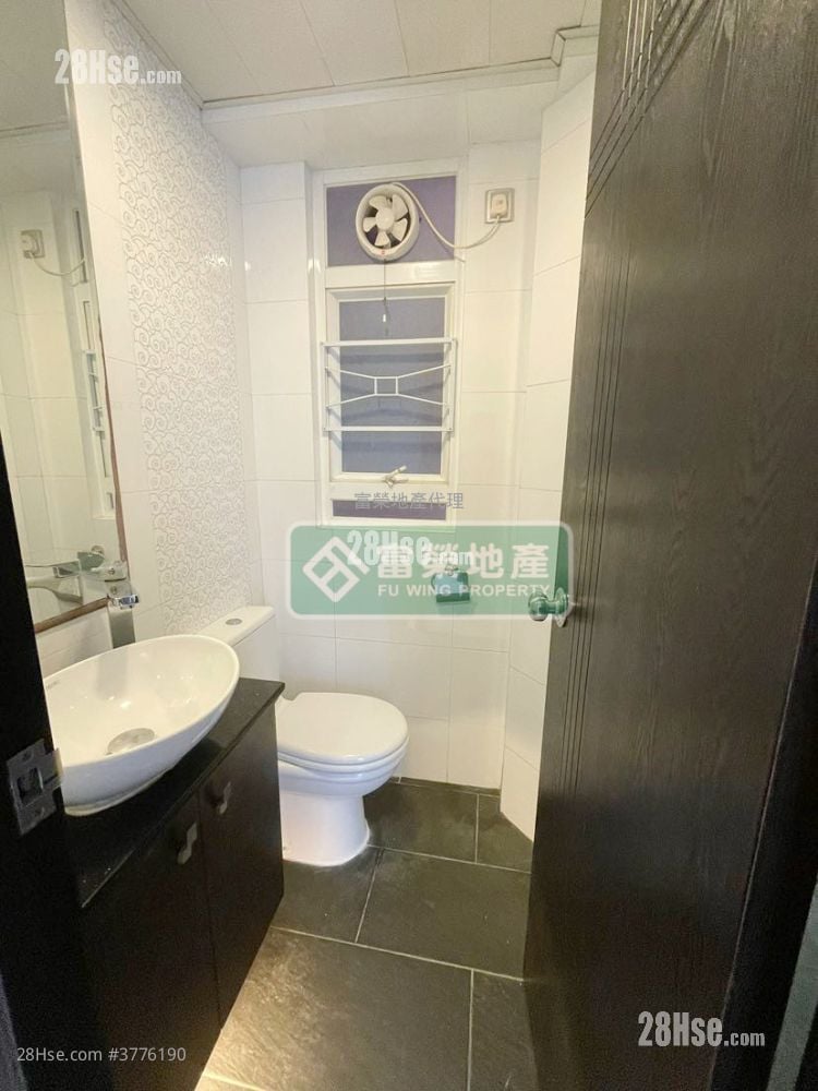 On May Mansion Sell 3 Bedrooms , 2 Bathrooms 495 ft²