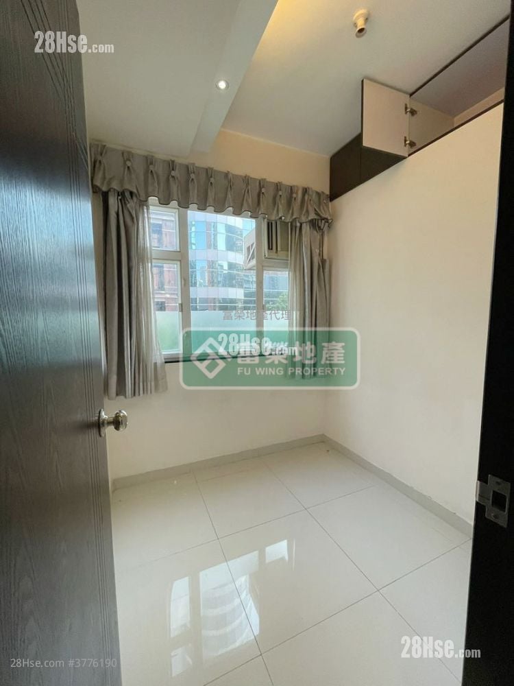 On May Mansion Sell 3 Bedrooms , 2 Bathrooms 495 ft²